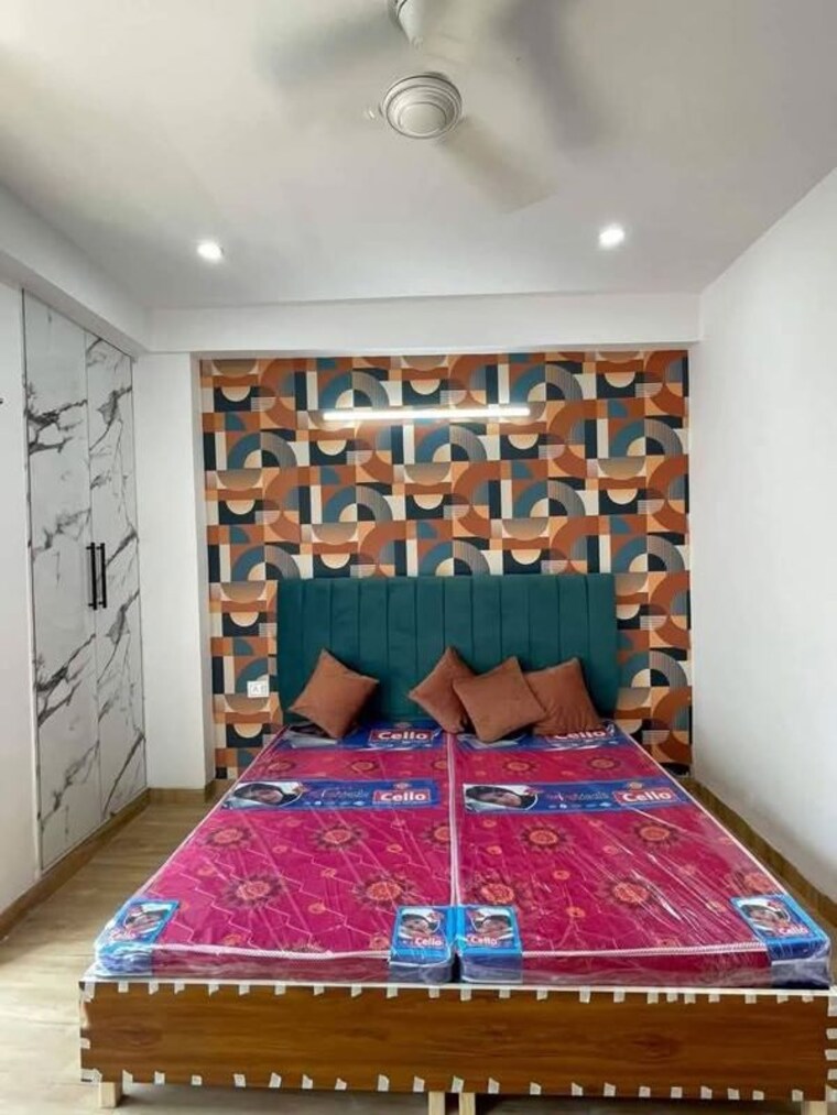 Bedroom, saket 1 Bedroom 550 Sq.Ft. Apartment In Saket Delhi 9733613
