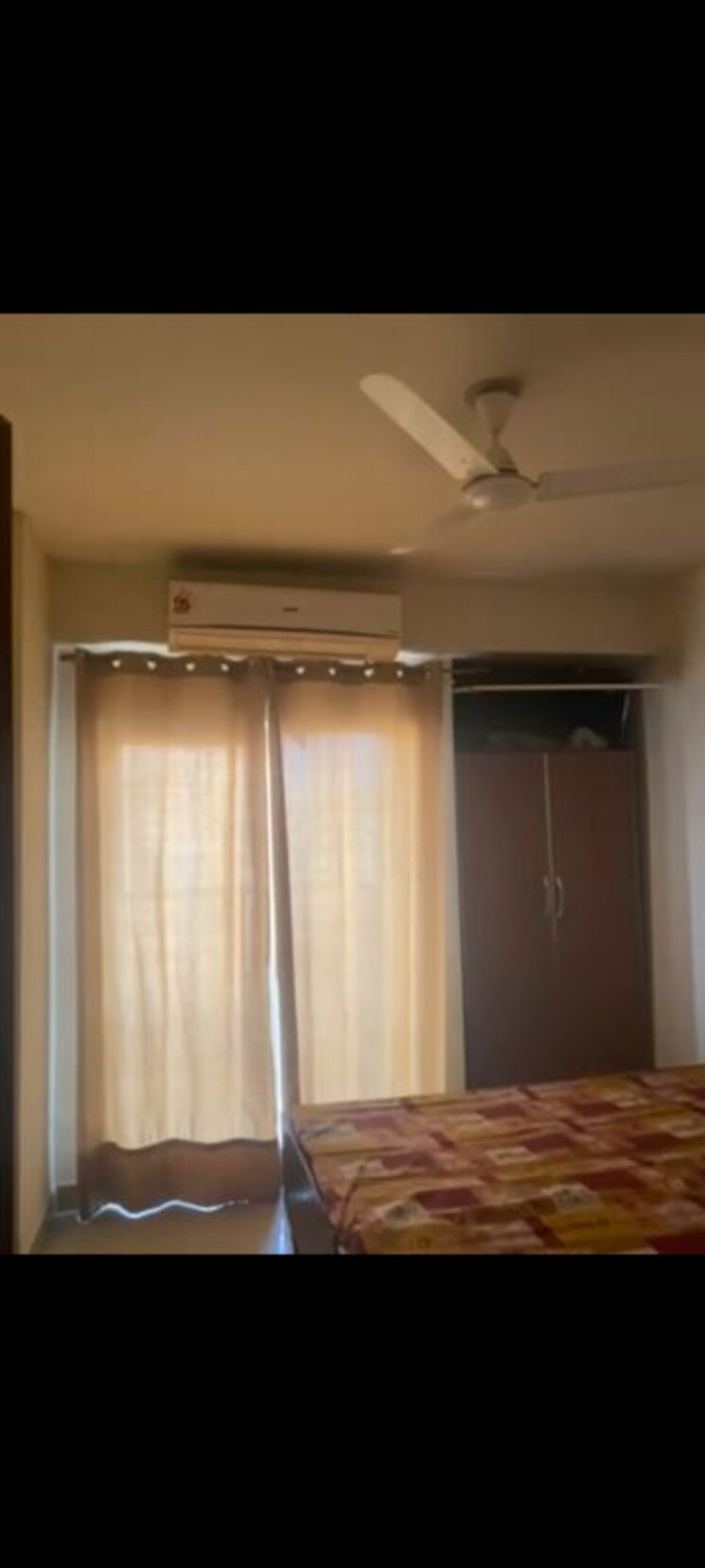 Bedroom, vvip-homes 2 Bedroom 1060 Sq.Ft. Apartment In Gaur City 2 Greater Noida 9733663