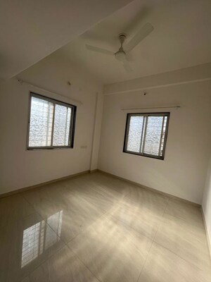Room in 1 BHK Apartment at Wadgaon Sheri – for Rent