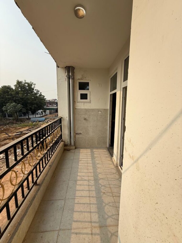 Balcony, trinity-trio 2 Bedroom 1010 Sq.Ft. Builder Floor In Bhanauta Greater Noida 9733433