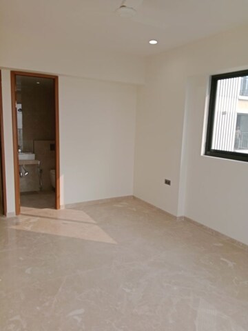 Master Bedroom in 3 BHK Apartment at Mirchandani Triton, Santacruz West – for Sale