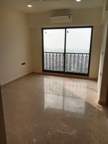 Bedroom in 3 BHK Apartment at Mirchandani Triton, Santacruz West – for Sale