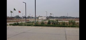 Plot Area in 2 BHK Builder Floor at Vasant Kunj – for Sale