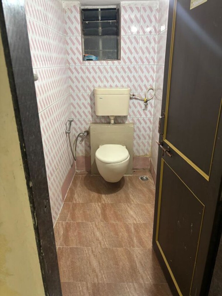 Bathroom, wadgaon sheri 1 Bedroom 586 Sq.Ft. Apartment In Wadgaon Sheri Pune 9733828