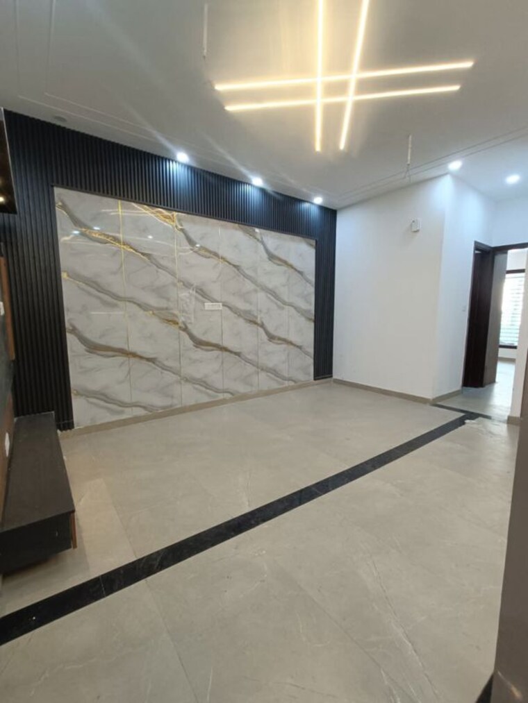 Room, patiala road 3 Bedroom 1063 Sq.Ft. Independent House In Patiala Road Zirakpur 9733698