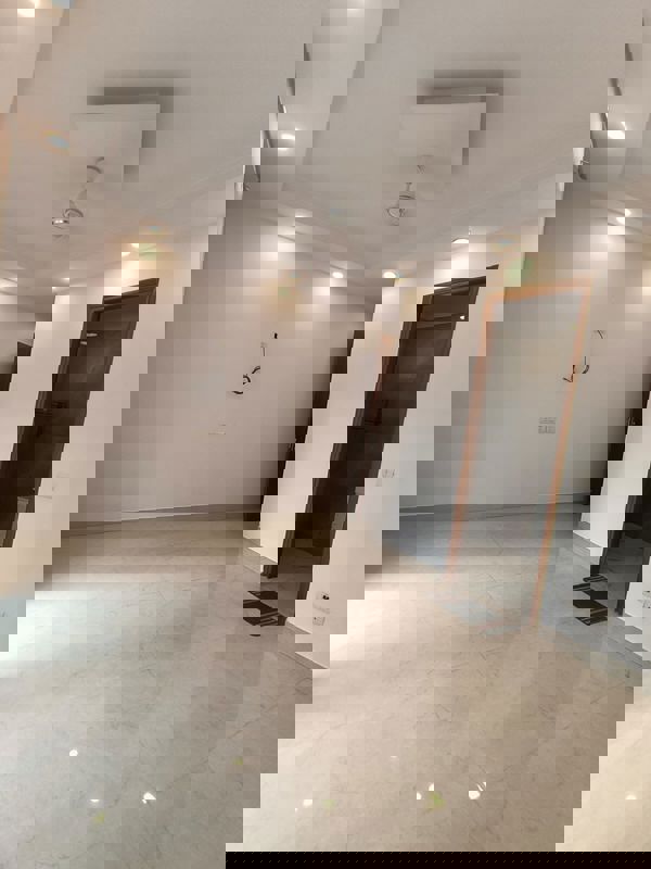 4 BHK Builder Floor For Rent in Sector 23