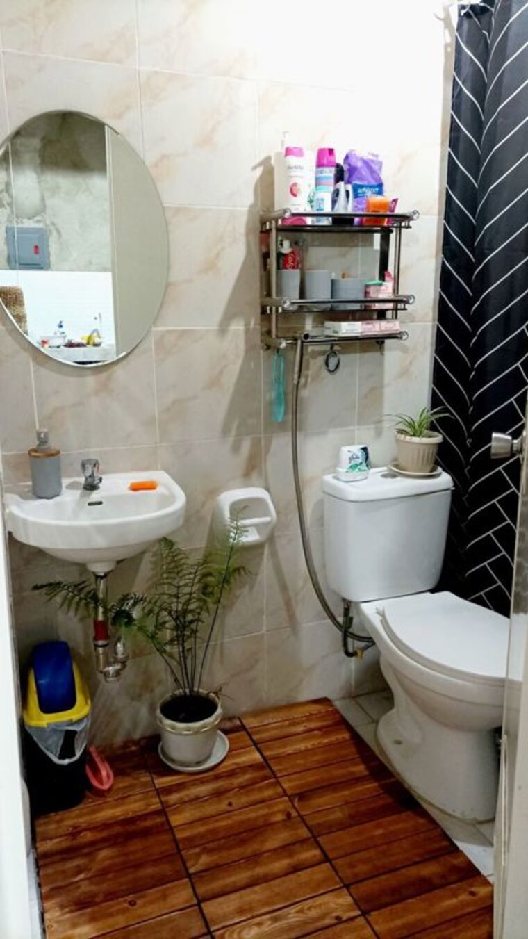 Bathroom, viram khand Pg For Girls In Viram Khand 9733914