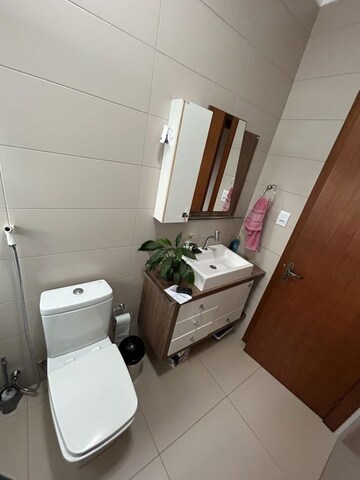 Room in  Pg at Vineet Khand – for Rent