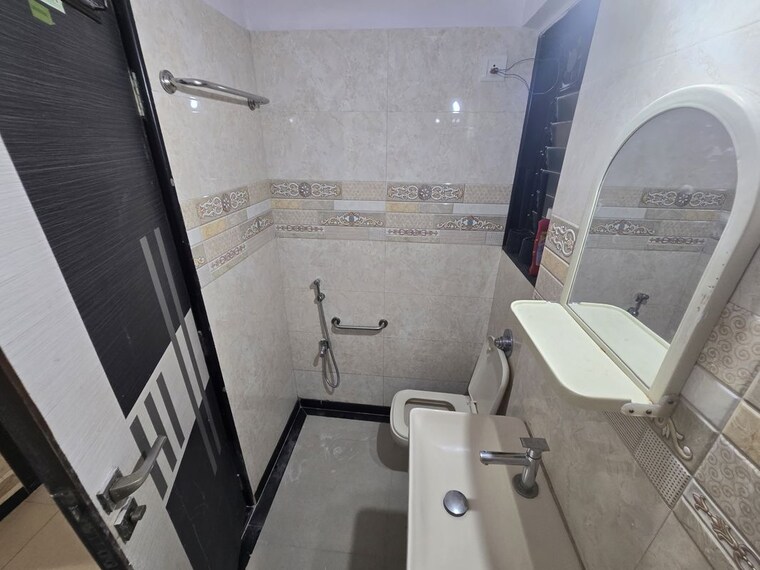 Master Bedroom, atul-blue-meadows 2 Bedroom 654 Sq.Ft. Apartment In Andheri East Mumbai 9734079