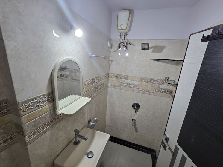 Bathroom, atul-blue-meadows 2 Bedroom 654 Sq.Ft. Apartment In Andheri East Mumbai 9734079