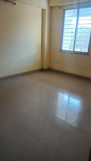 Room in 3 BHK Apartment at Morabadi – for Rent