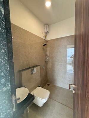 Bathroom in 4 BHK Apartment at KL Astoria, Bandra West – for Rent