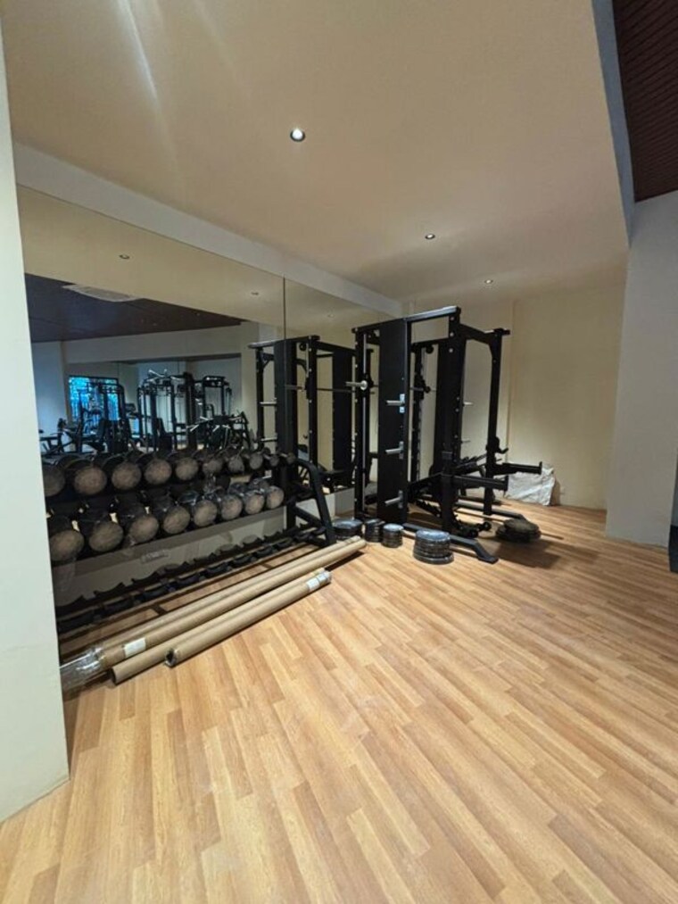 Gym, kl-astoria 4 Bedroom 1500 Sq.Ft. Apartment In Bandra West Mumbai 9734168