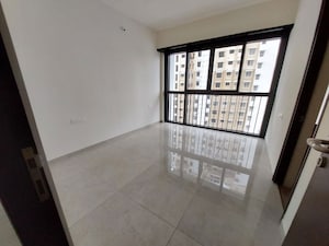 Room in 3 BHK Apartment at Duville Riverdale Residences, Kharadi – for Sale