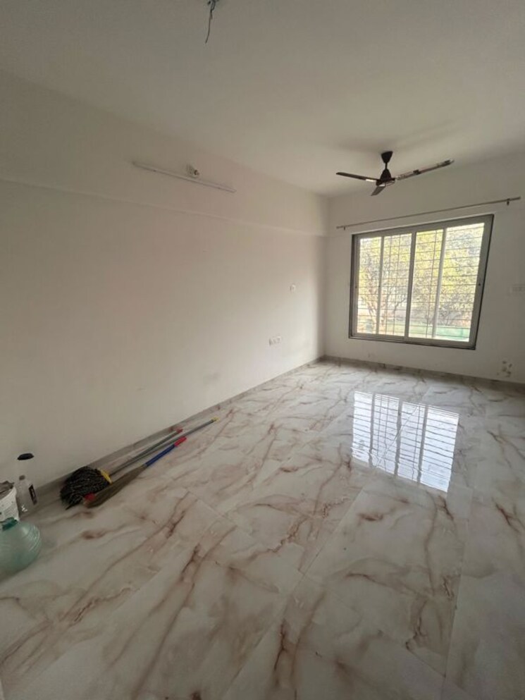 Room, wadgaon sheri 1 Bedroom 450 Sq.Ft. Apartment In Wadgaon Sheri Pune 9734186