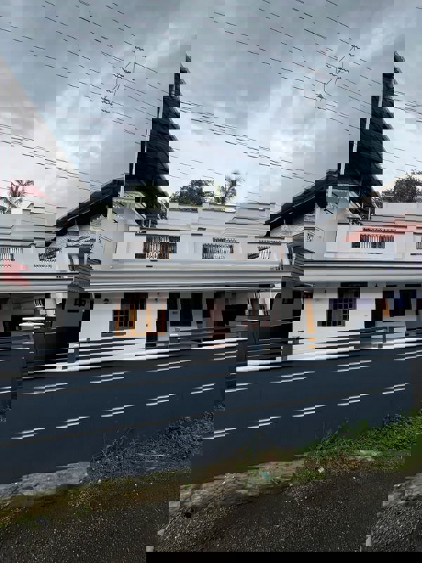 4 BHK + Servant Room,Study Room,Extra Room,Store Room Independent House For Sale in Kuttoor