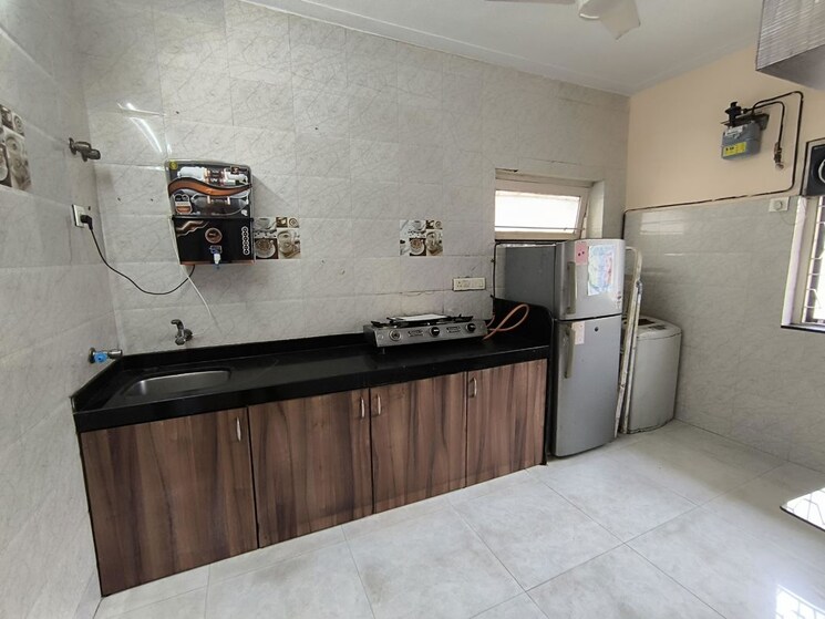 Kitchen, juhu-azad-nagar-chs 2 Bedroom 780 Sq.Ft. Apartment In Andheri West Mumbai 9734179