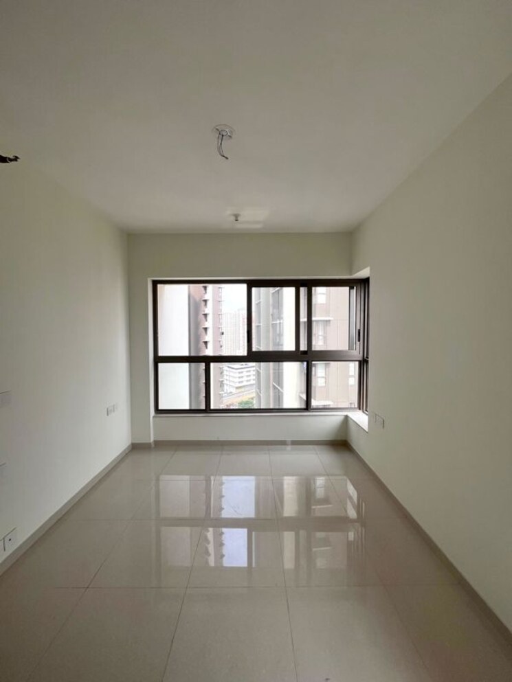 Room, kalpataru-paramount-a 2 Bedroom 900 Sq.Ft. Apartment In Kapur Bawdi Thane 9734187