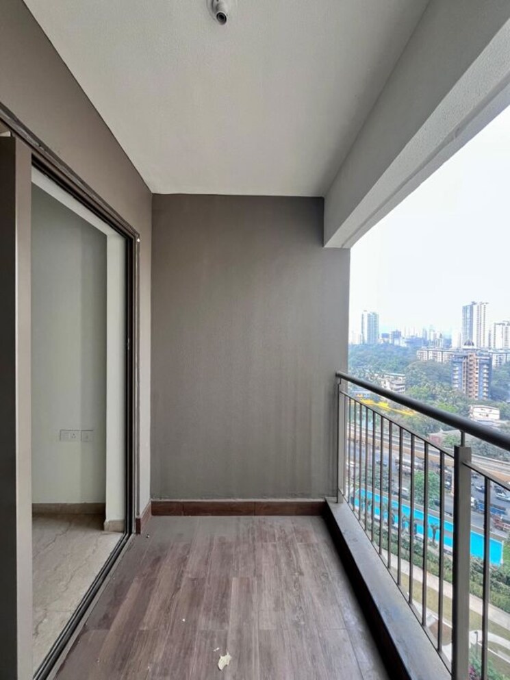 Room, kalpataru-paramount-a 2 Bedroom 900 Sq.Ft. Apartment In Kapur Bawdi Thane 9734187
