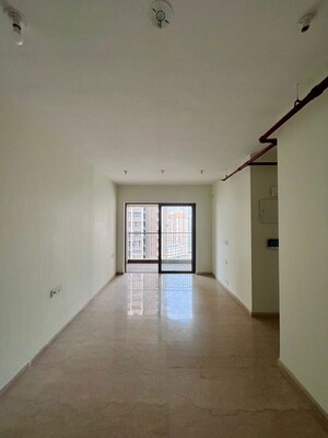 Building Lobby in 2 BHK Apartment at Kalpataru Paramount A, Kapur Bawdi – for Rent