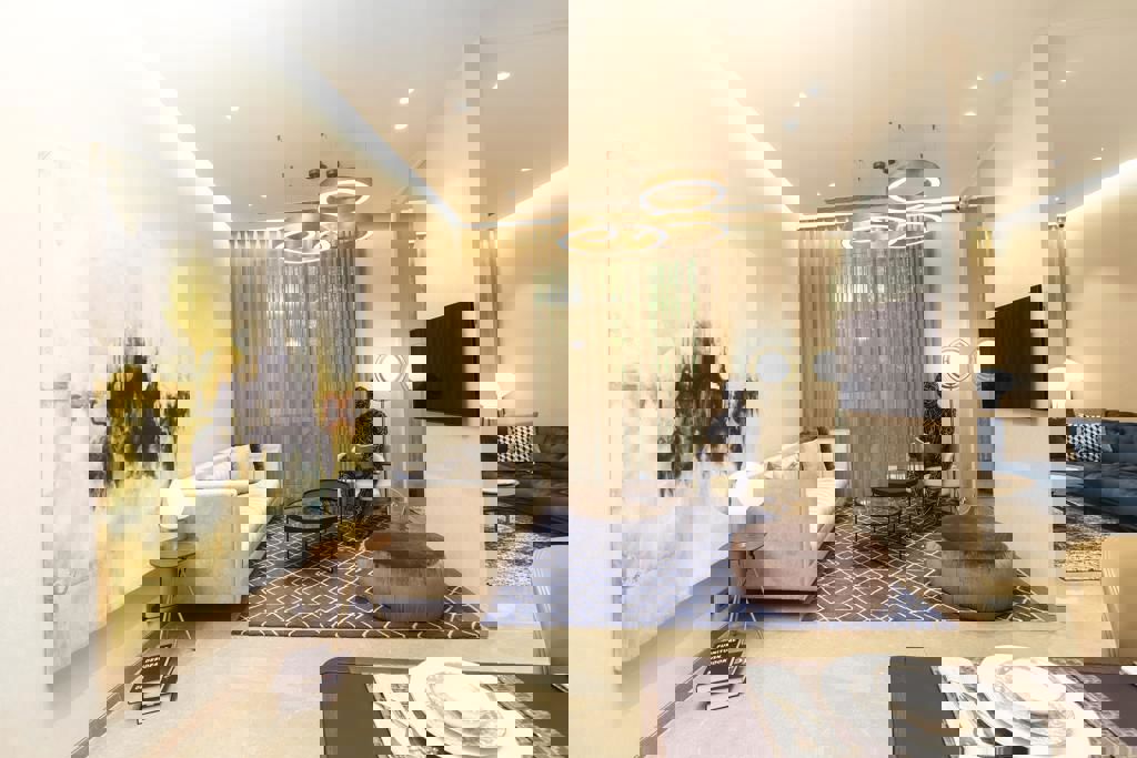 2 BHK + Servant Room,Study Room Apartment For Rent in Platinum Life