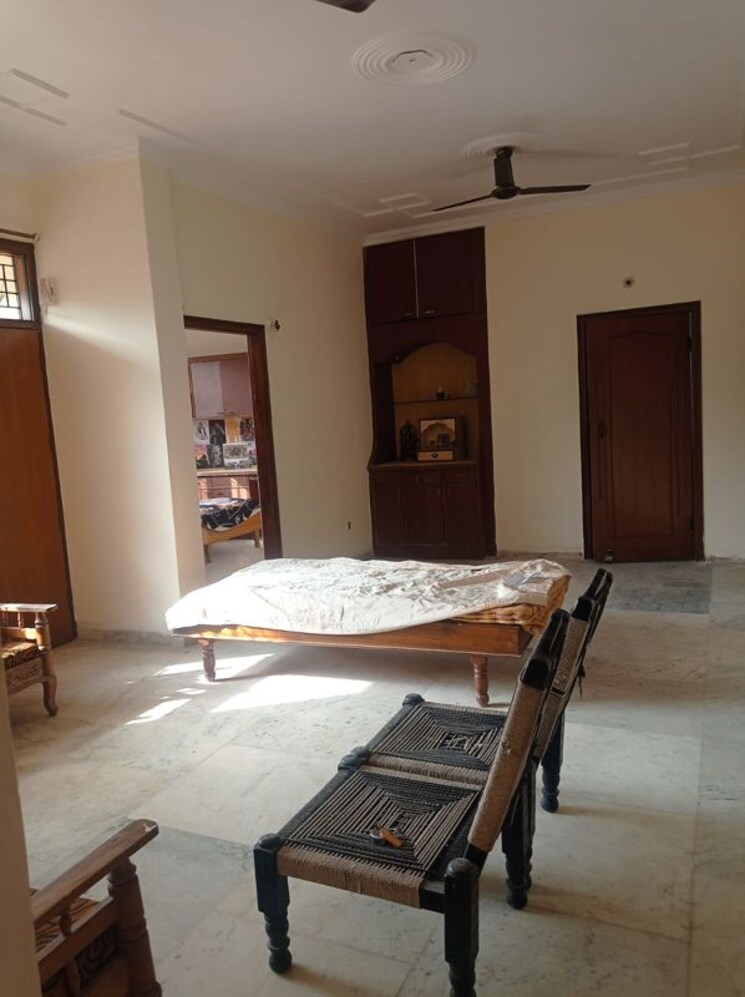 Living Room, sector 5 3 Bedroom 1350 Sq.Ft. Apartment In Sector 5 Panchkula 9734154