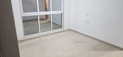 2.5 BHK + Servant Room Apartment For Rent in Platinum Life
