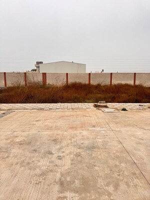  Plot For Sale in Sector 33a