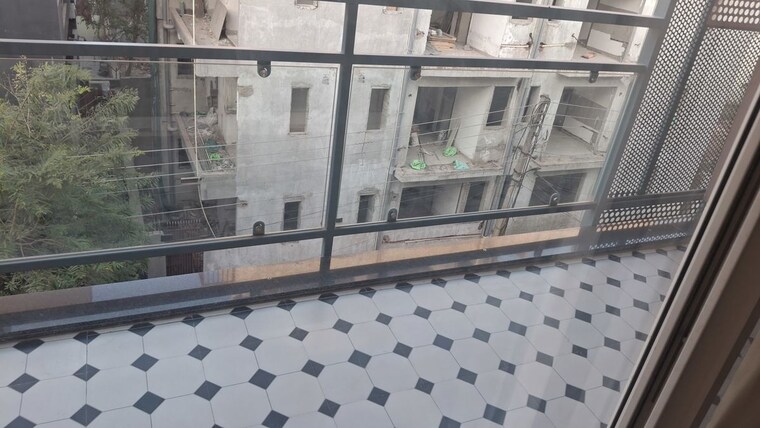 Balcony, sector 38 1 Bedroom 670 Sq.Ft. Builder Floor In Sector 38 Gurgaon 9734338