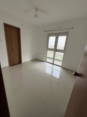 Room in 3 BHK Apartment at Kohinoor Zen Estate, Kharadi – for Sale