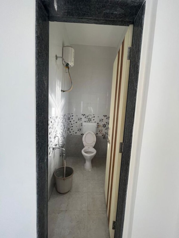 Attached Bathroom, wadgaon sheri 1 Bedroom 590 Sq.Ft. Apartment In Wadgaon Sheri Pune 9734351