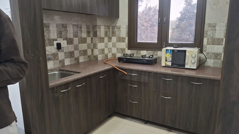 Kitchen, sector 38 1 Bedroom 690 Sq.Ft. Builder Floor In Sector 38 Gurgaon 9734355