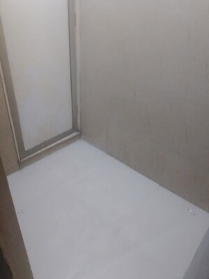 1 BHK Apartment For Sale in Lodha Splendora, Ghodbunder Road