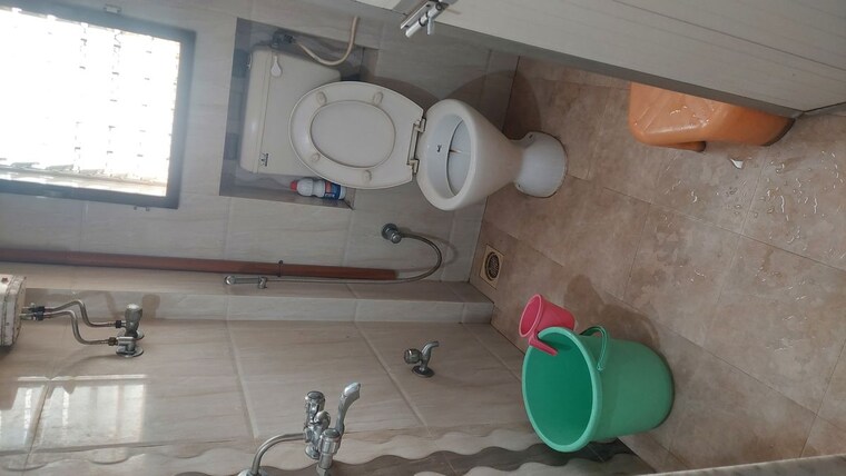 Bathroom, golden-star-chs 1 Bedroom 540 Sq.Ft. Apartment In Santacruz East Mumbai 9734440