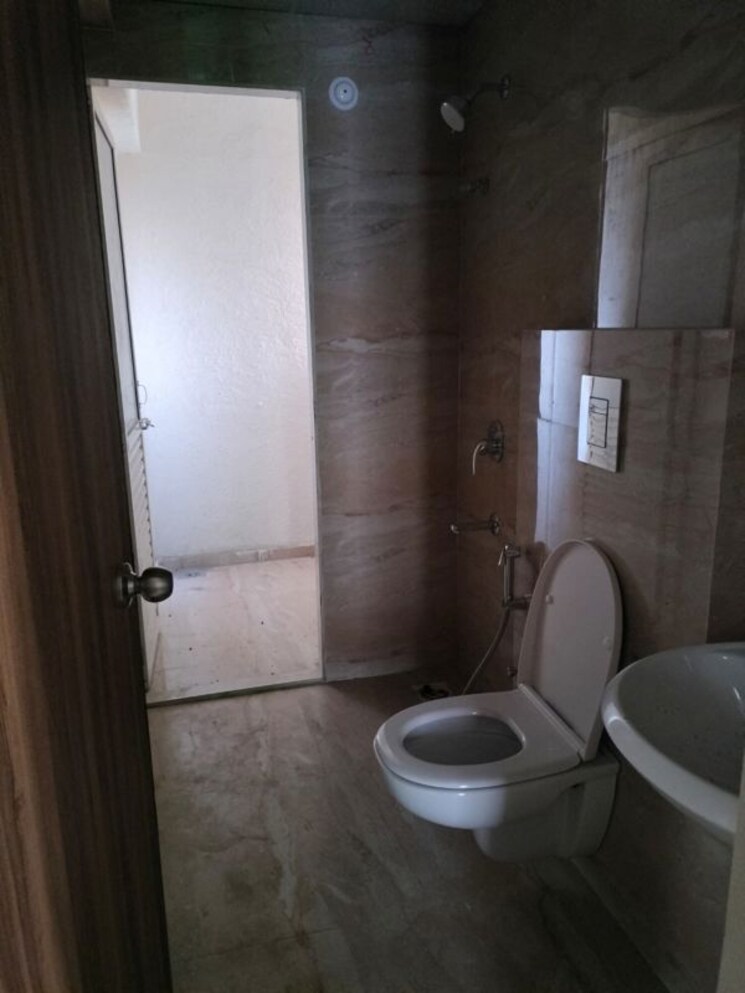 Bathroom, siddhi-highland-springs 2 Bedroom 636 Sq.Ft. Apartment In Dhokali Thane 9734546