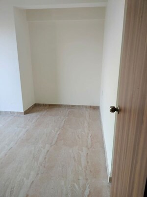 Room in 2 BHK Apartment at Siddhi Highland Springs, Dhokali – for Rent