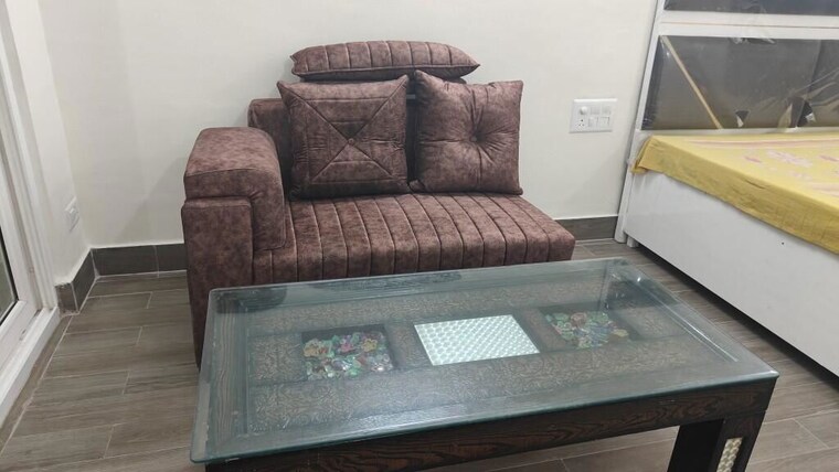 undefined, gaur-runway-suites Studio 460 Sq.Ft. Apartment In Gaur Yamuna City Greater Noida 9734366