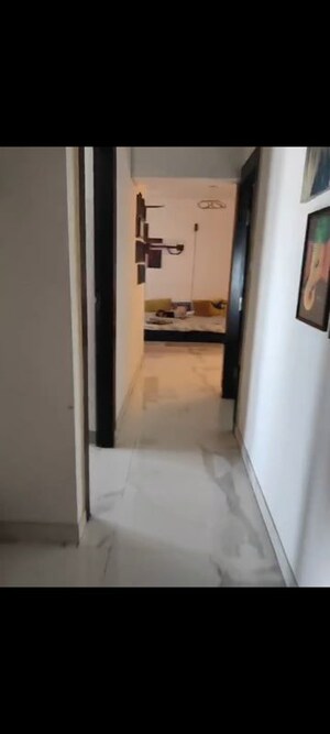 2 BHK Apartment For Rent in RNA NG Eclat, Andheri West