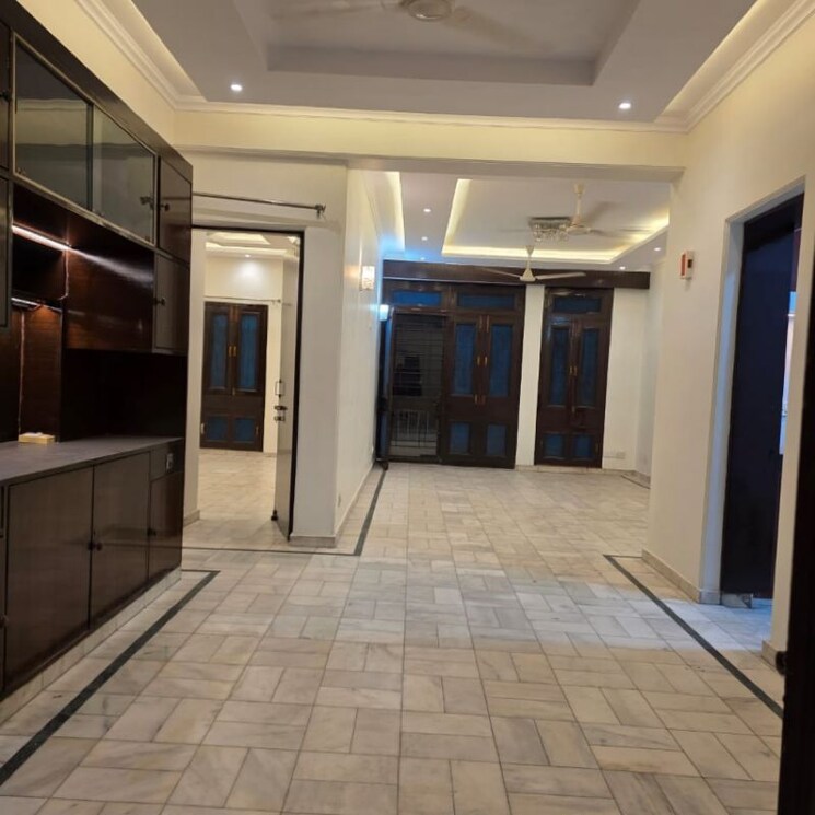 Bedroom, jal vayu vihar 3 Bedroom 2138 Sq.Ft. Apartment In Jal Vayu Vihar Noida 9734666