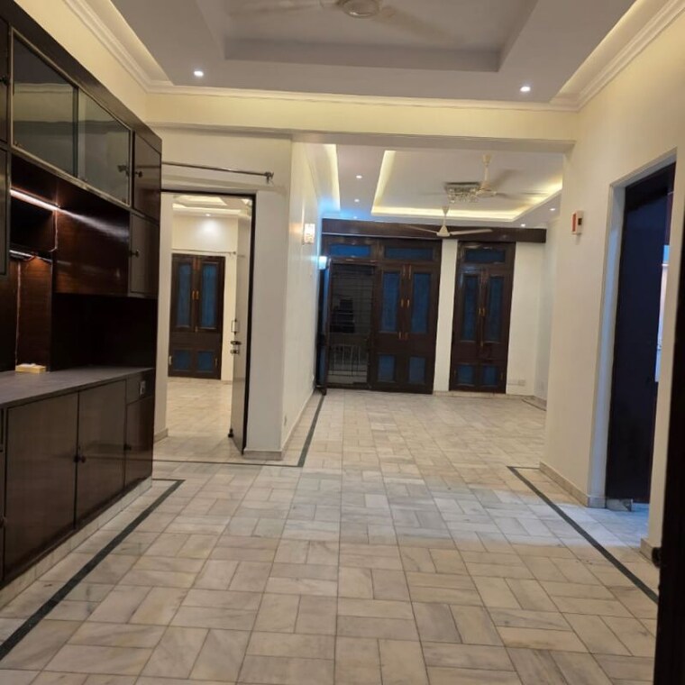 Bedroom, jal vayu vihar 3 Bedroom 2118 Sq.Ft. Apartment In Jal Vayu Vihar Noida 9734665