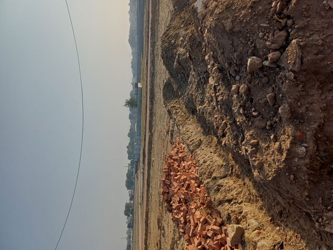 Plot For Sale in Bala Ji Property 