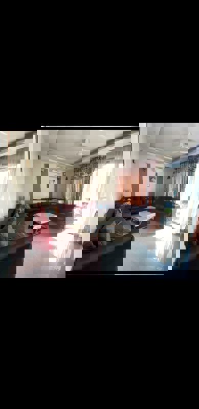 3.5 BHK + Study Room 300 Sq.Yd. Builder Floor in The Grand