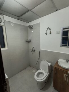 2 BHK Apartment For Rent in Pyramid Urban Homes 3