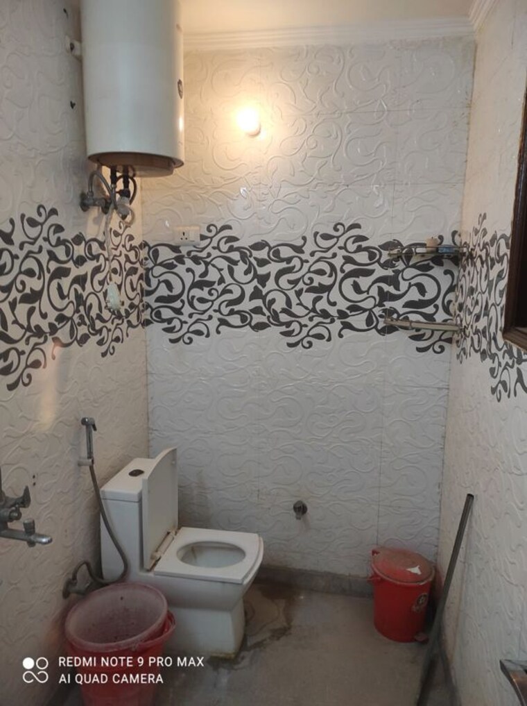 Bathroom, saket 3 Bedroom 1800 Sq.Ft. Builder Floor In Saket Delhi 9734756