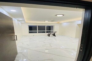 Team Area in 1 BHK Apartment at Blumen Apartments, Vikhroli West – for Rent