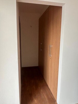 Furnished Amenities in 4 BHK Villa at Godrej Golf Links Crest, Sector 27 Yamuna Expressway – for Rent