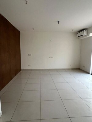 Bathroom in 4 BHK Villa at Godrej Golf Links Crest, Sector 27 Yamuna Expressway – for Rent