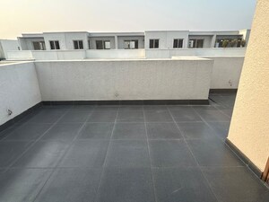 Kitchen in 4 BHK Villa at Godrej Golf Links Crest, Sector 27 Yamuna Expressway – for Rent