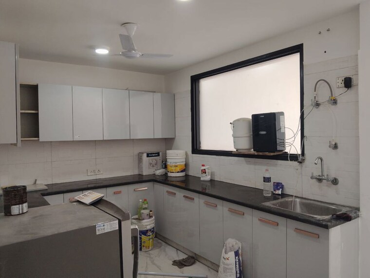Kitchen, saket 3 Bedroom 1600 Sq.Ft. Builder Floor In Saket Delhi 9734829