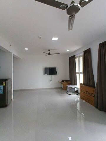 Room in 2 BHK Apartment at Goel Ganga Serio, Kharadi – for Sale